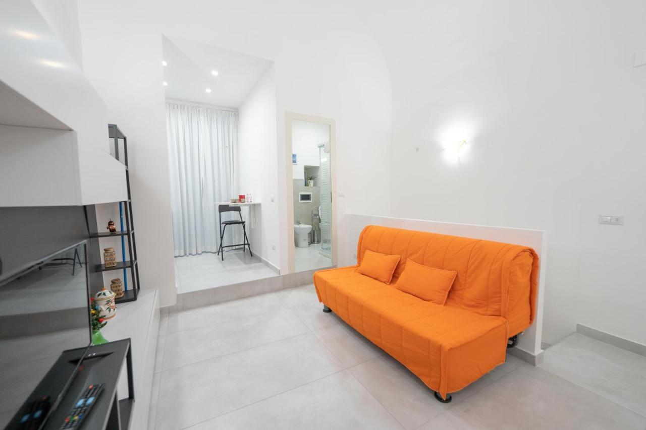 Apartamento Vico Amico By Dimorra Nápoles Exterior foto